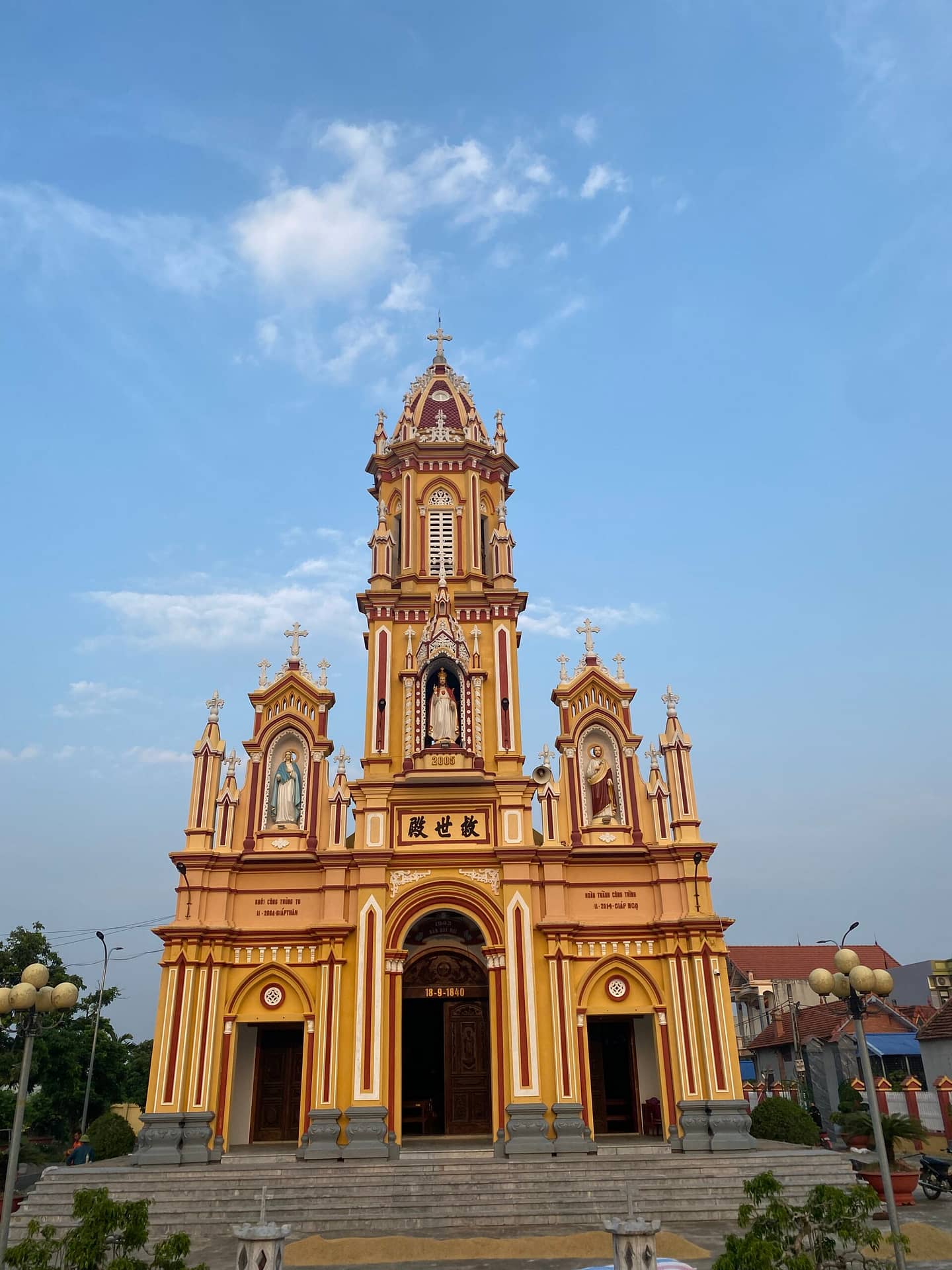 Chống Sét Nhà Thờ